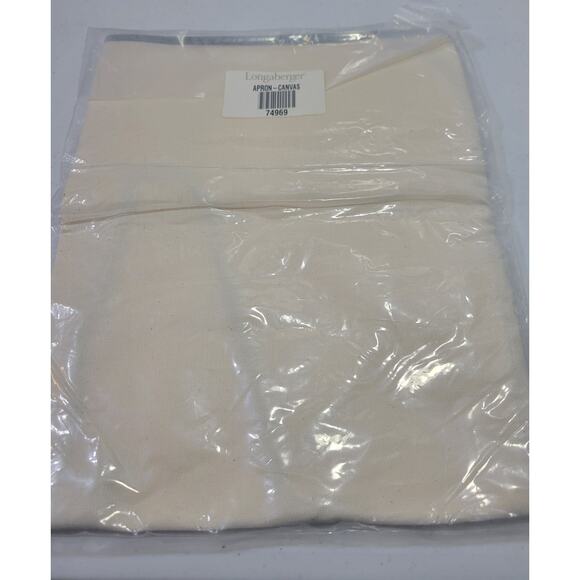 Longaberger Canvas Apron with Sage Piping and Pockets Item 74969 - Picture 2 of 3